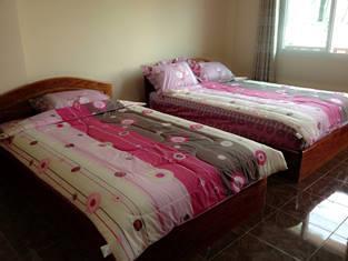 Bayern Guesthouse Ban Nongdouang Bagian luar foto